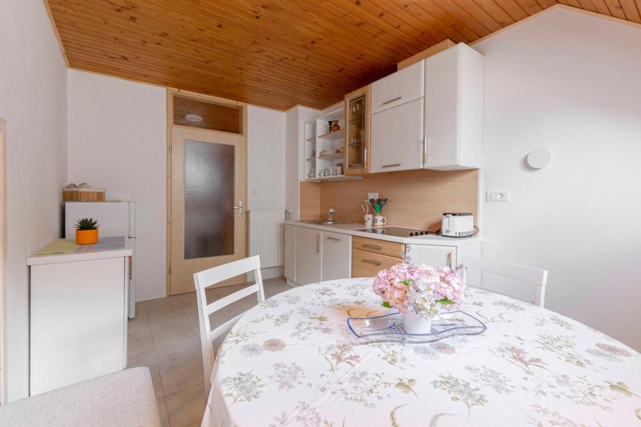 Apartma Mikelj Bohinj Extérieur photo